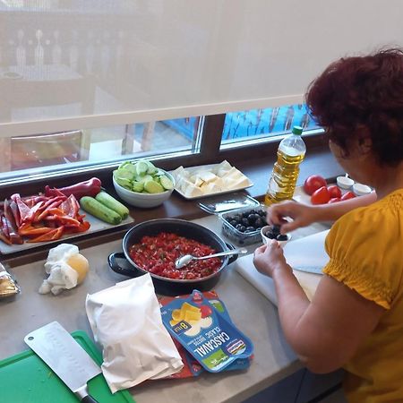 Pensiunea Alicia Jurilovca Bagian luar foto